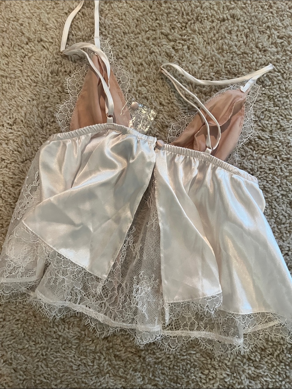 Victoria's Secret Sheer Lace Cami & Shorts Set - silky satin with lace - Picture 6 of 9